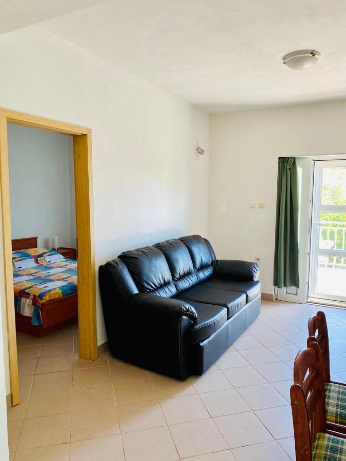 Apartmani Mima Nečujam Eksteriør billede